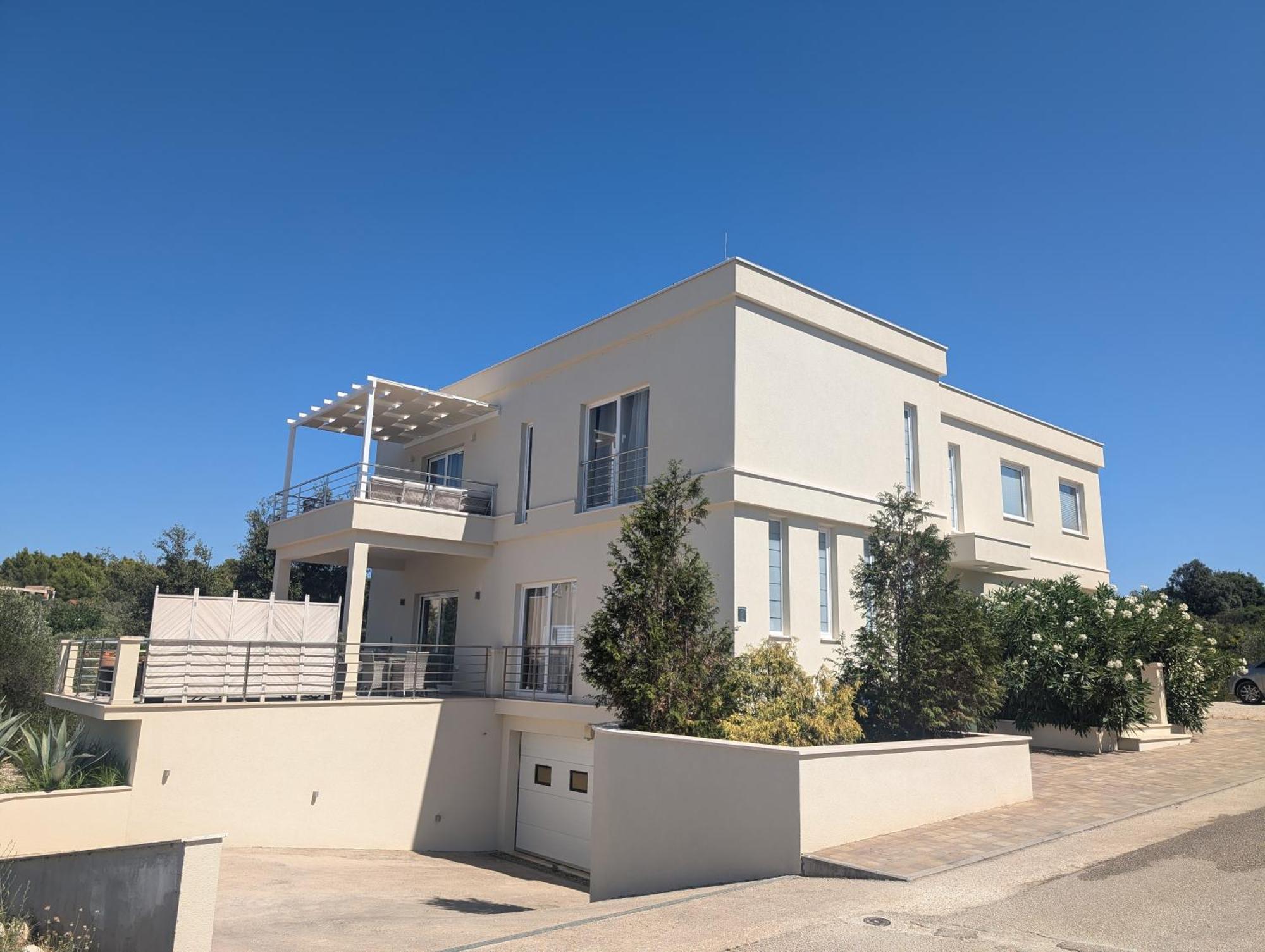 Villa Kora - Luxury Holiday Apartments Лумбарда Екстериор снимка