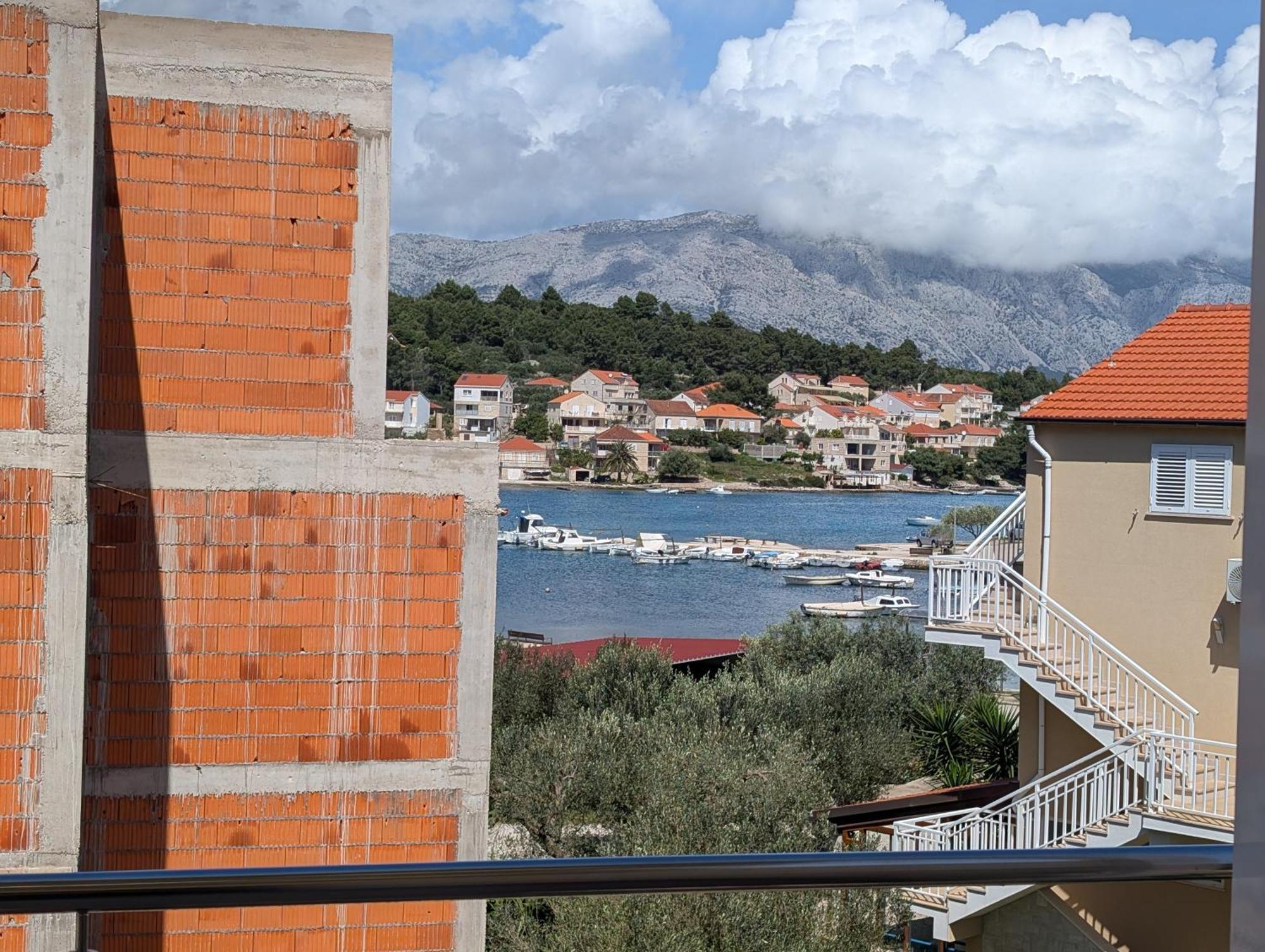 Villa Kora - Luxury Holiday Apartments Лумбарда Стая снимка